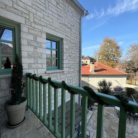 Aristi Boutique Stonehouse With Attic Exterior foto